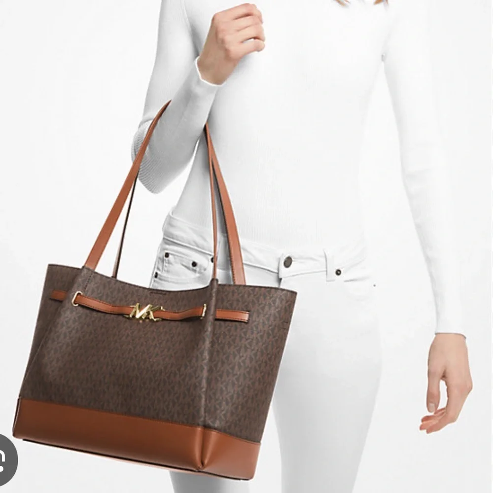 MICHAEL KORS REED  Large BELTED Logo Tote Bag BROWN SIGNATURE COLOR